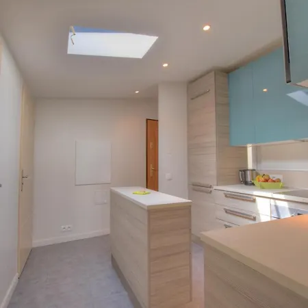 61 Place Nationale Daire *